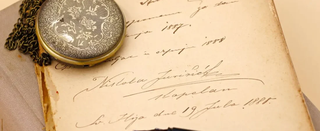 Athanasia: Escribiendo su Legado con Elegancia